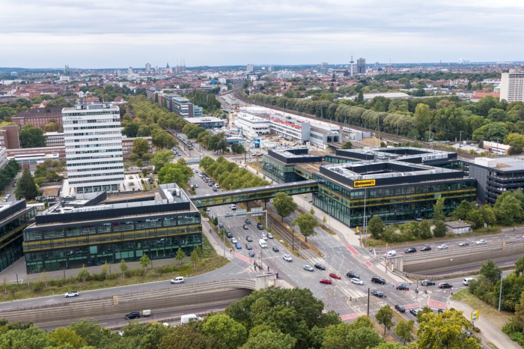 Conti will in Zukunft nur auf Reifenherstellung setzen. Auf dem Foto die Continental-Unternehmenszentrale in Hannover © Continental AG